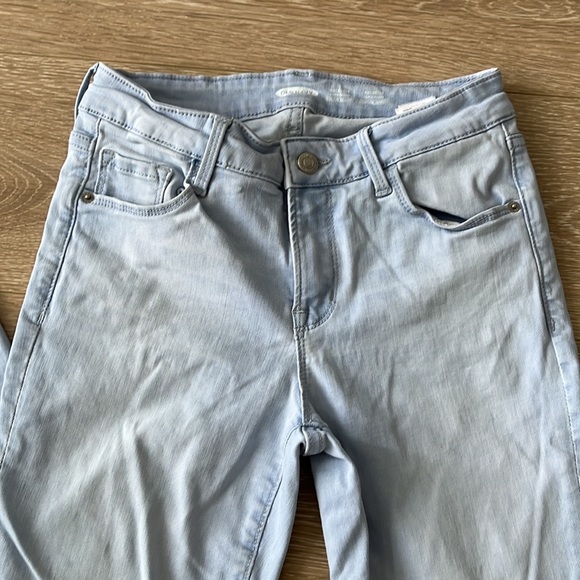 Old Navy Rockstar Super Skinny Light Washed Denim Jeans - Size 4 - Picture 2 of 11